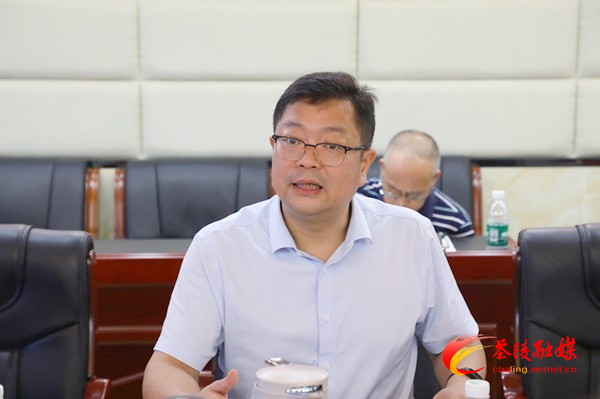 杨红兵主持召开2023年茶陵县空间规划委员会第四次专题会议(图2) 杨红兵主持召开2023年茶陵县空间规划委员会第四次专题会议(图2)